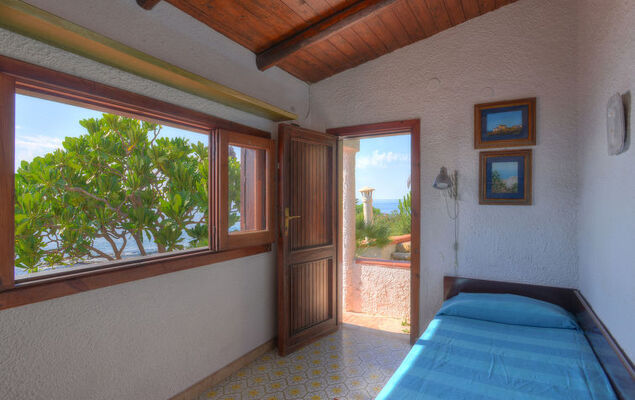 Tanah-Lot - Photo 16