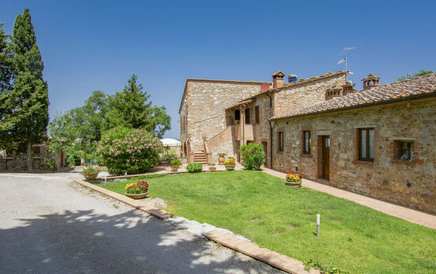 San Lorenzo - Photo 34